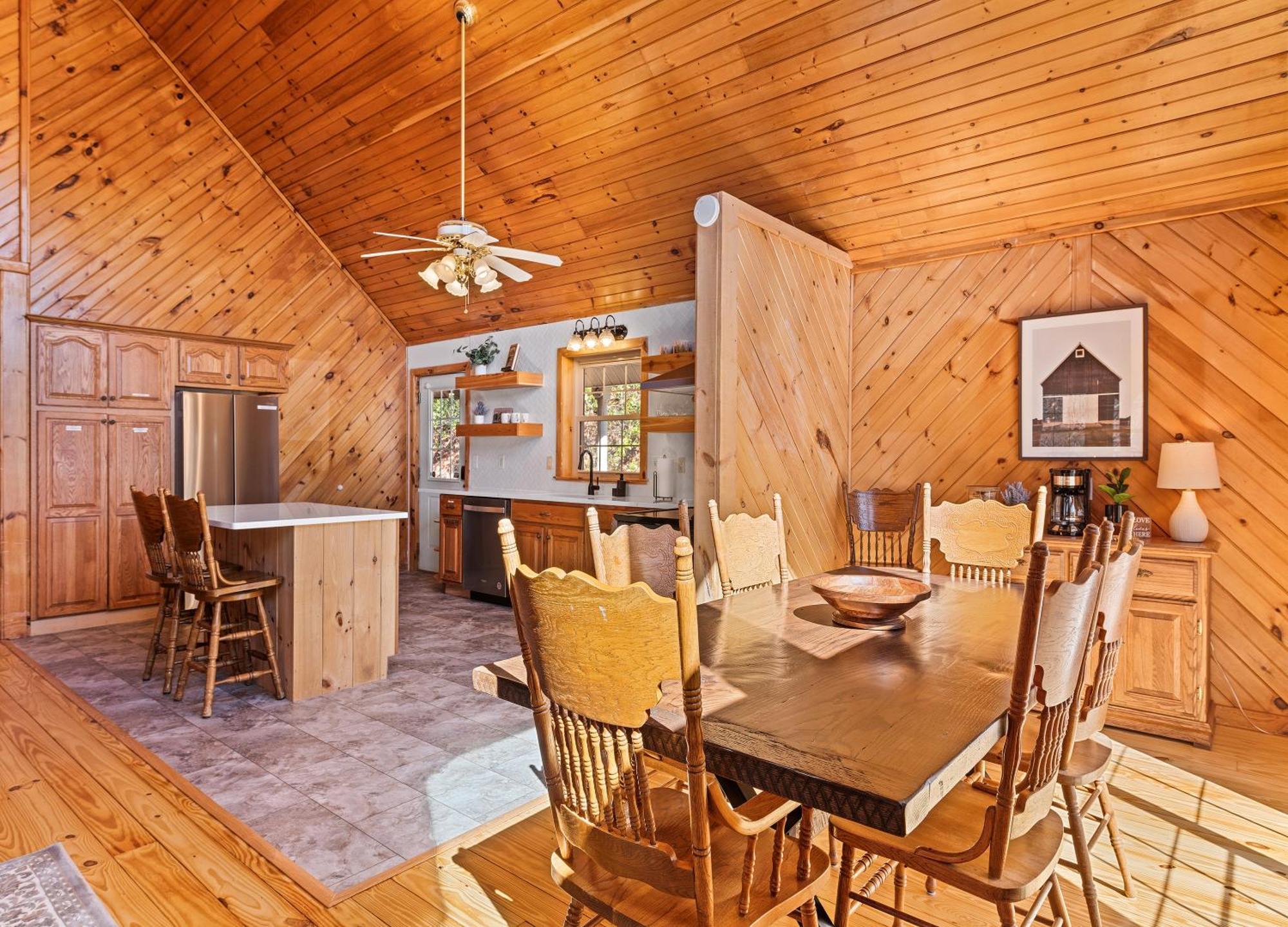 Maggie Valley Cabin With Beautiful Mountain Views, Hottub, Pet Friendly, Gameroom, Fireplace エクステリア 写真