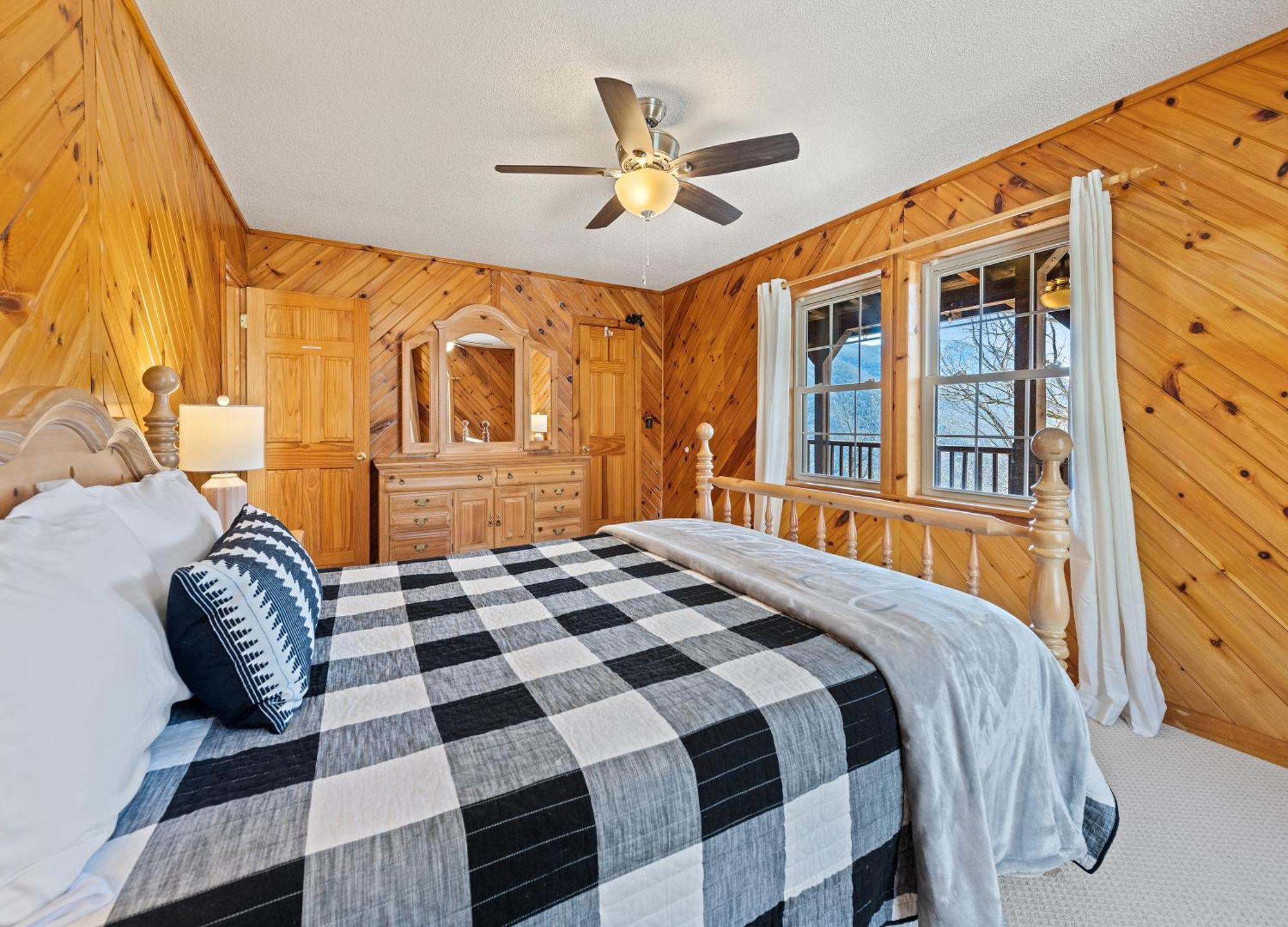 Maggie Valley Cabin With Beautiful Mountain Views, Hottub, Pet Friendly, Gameroom, Fireplace エクステリア 写真